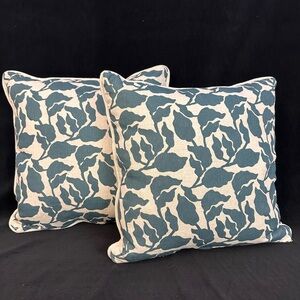PAIR 20x20 Walter.G Flores Pacific Blue Linen Studio Craft Pillows